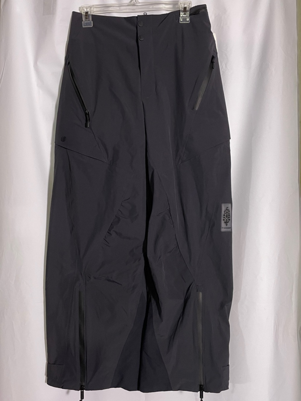 FP Movement by Free People Women’s Black Technical Ski Pants, size S